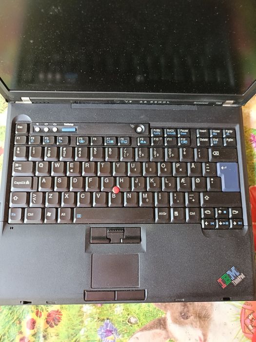 Leptop Lenovo T60