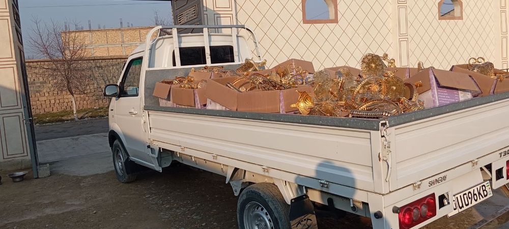 Стол стул Пракат