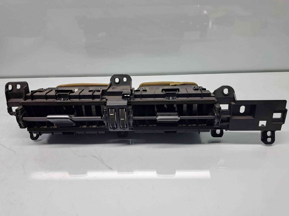 Grila aerisire centrala Toyota Corolla IX Sedan (ZRE1) [Fabr 2013-201