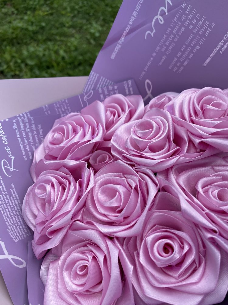 Buchet trandafiri fin satin ( trandafiri eterni )