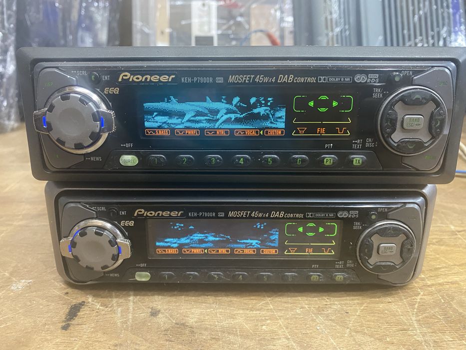 Player auto Pioneer KEH P 7900R Mosfet,animatii delfini,old school