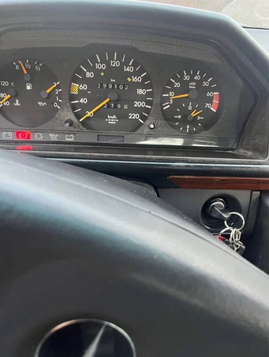 Mercedes w124 2.0 benzina