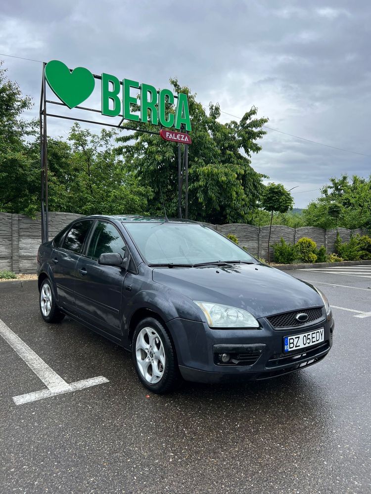 Ford Focus 2 Berlina 2007