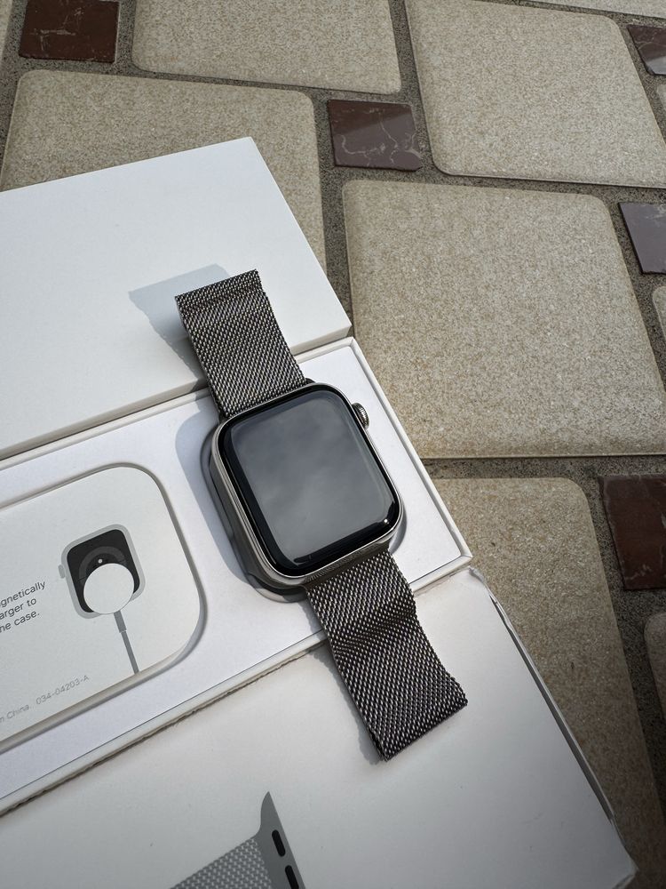 Apple Watch 6 44m Milanese Loop + Cellular Sapphire Glass!