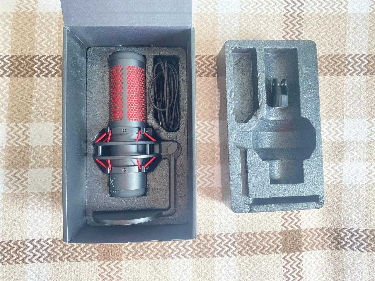Микрофон HyperX Quadcast