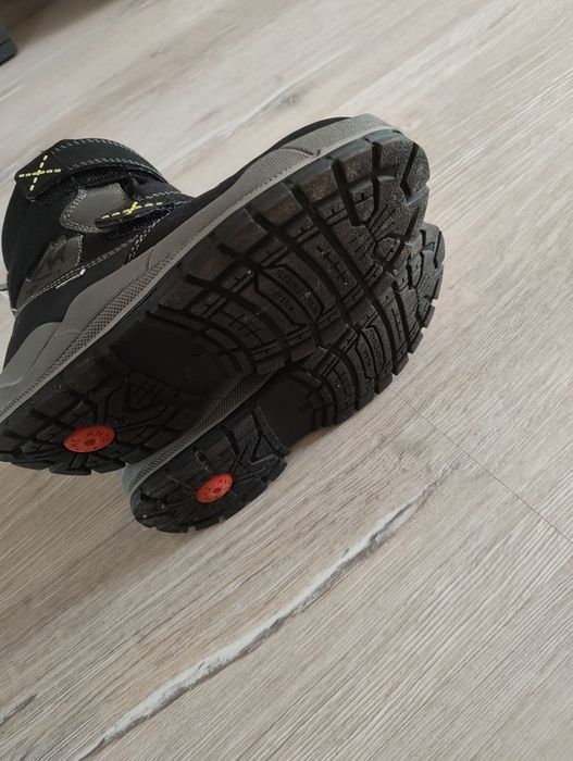 Детски зимни обувки 31 номер