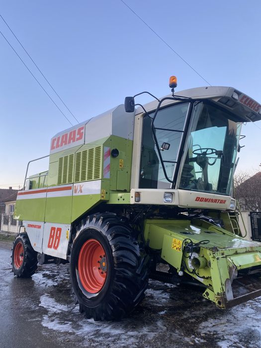 Vând combină CLAAS DOMINATOR 88 VX