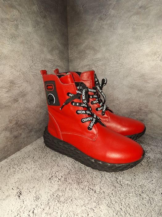 Ботинки кожа новые