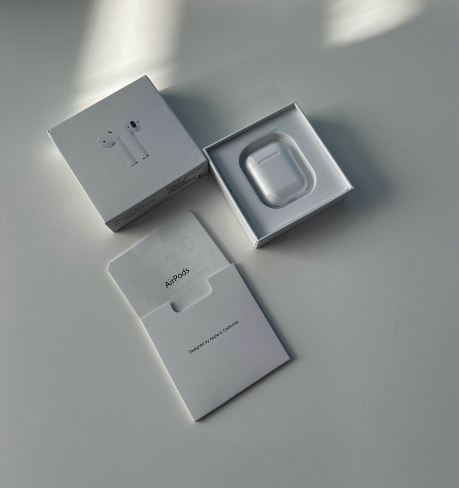 Apple airpods 2nd generation