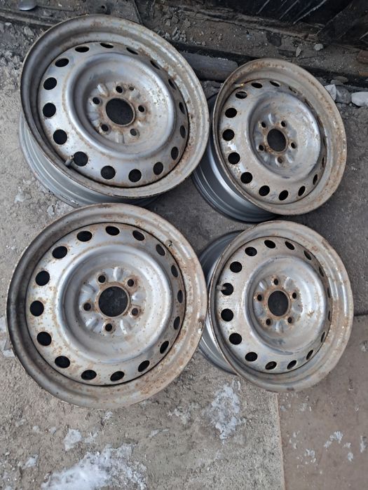 Продам диски на 16 от KIA