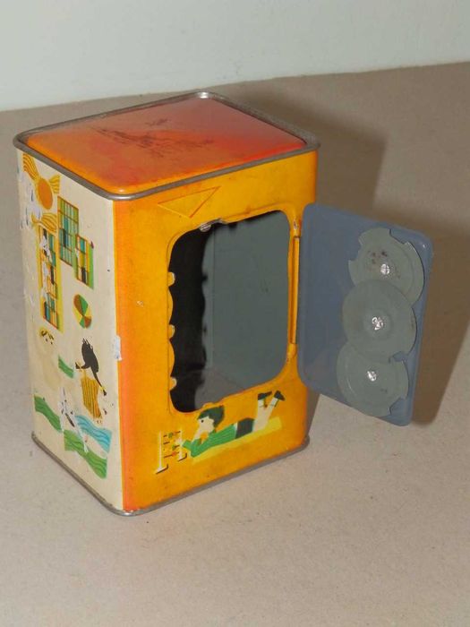 Детски играчки, различни цени