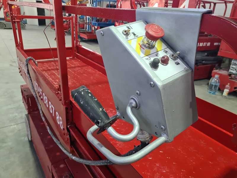 Nacela foarfeca electrica - 8 m