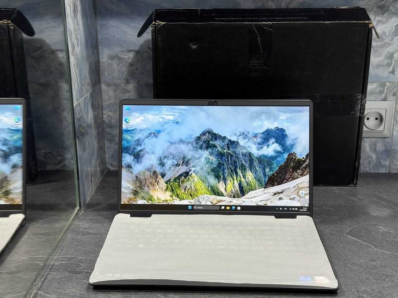 Dell Vostro 3420 / i5 1235U (10 ядер) 16Gb / 256Gb SSD NVMe FullHD/IPS