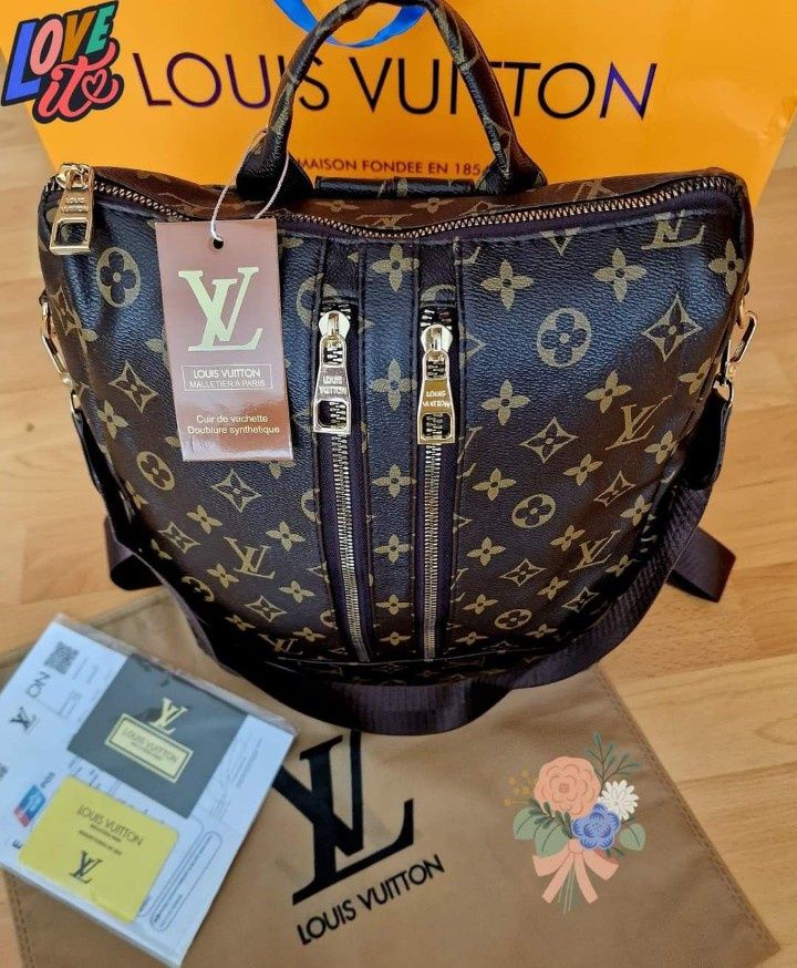 Set rucsac Louis Vuitton 2 în 1 tip geanta+portofel,saculet, eticheta