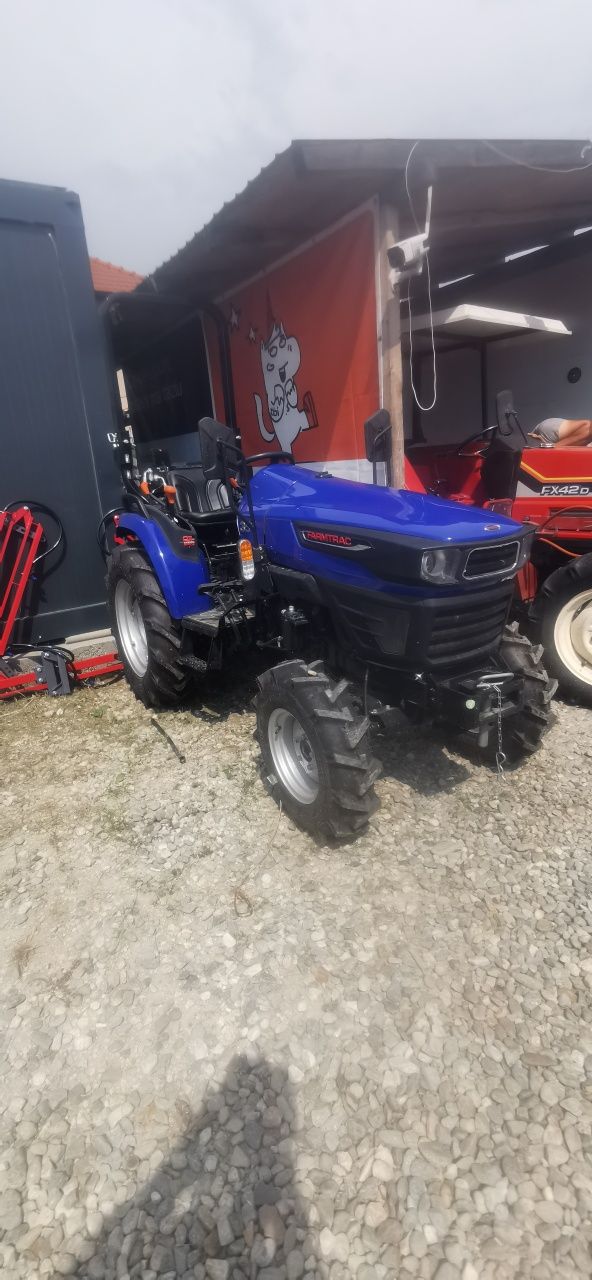 Tractor Farmtrac 35 cai putere în stoc și Yanmar, solis iseki nou
