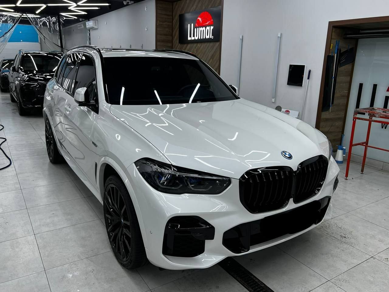 Bmw X5 Hybrid йили 2022