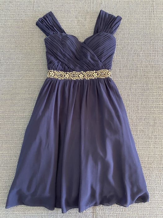 Официална рокля