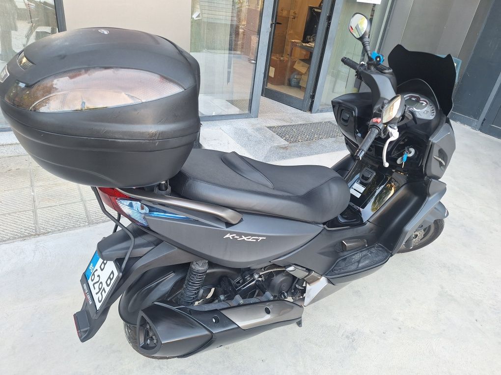 Кимко скутер - Kymco K-XCT 300i