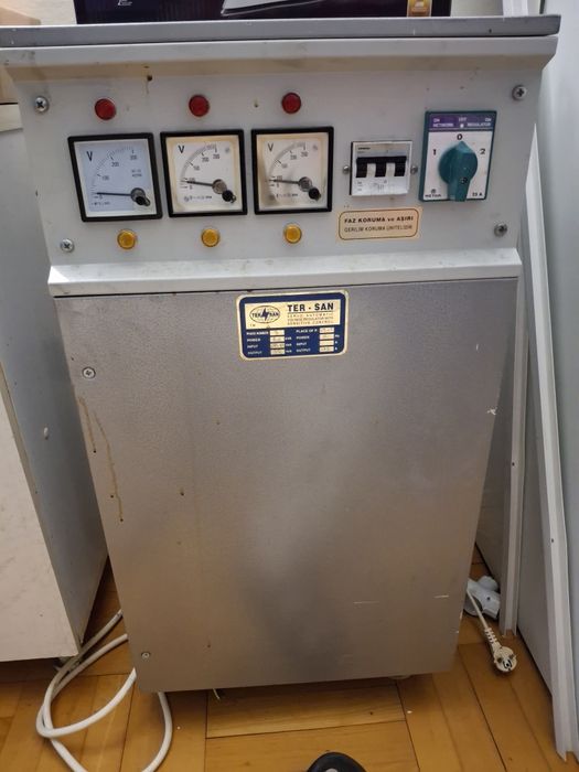 Vand satabilizator tensiune trifazat 10,5  kva