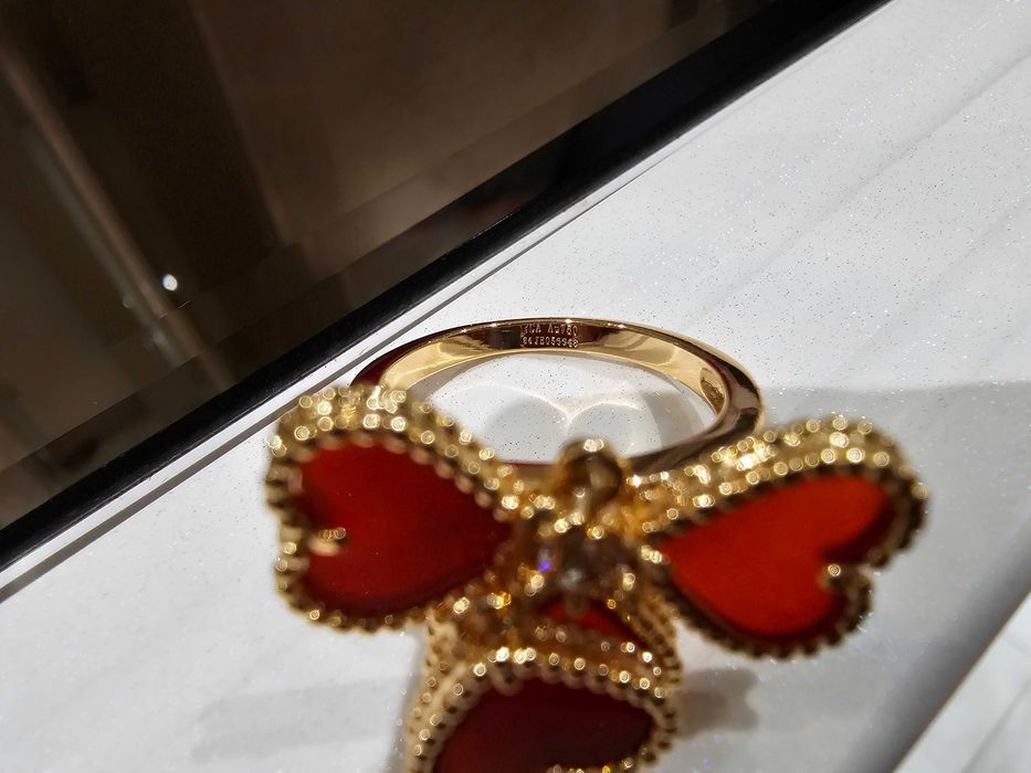 Van Cleef & Arpels VCA Rose Red Heart Effeuillage Alhambra Пръстен