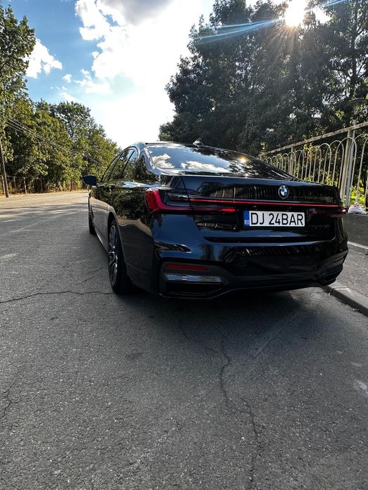 BMW 740i – 2021 – Harman Kardon - Navi - Clima