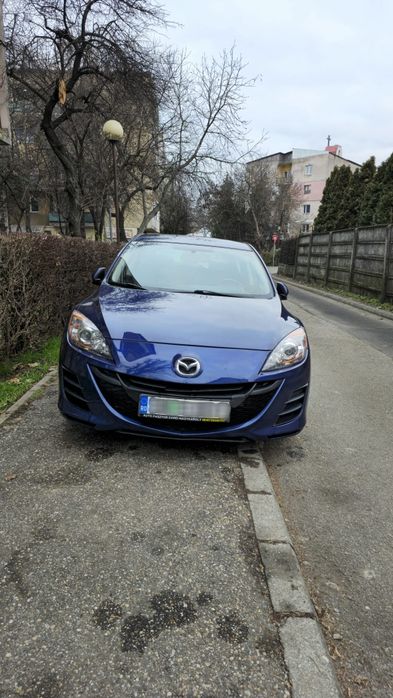 Vând mazda 3 din 2010