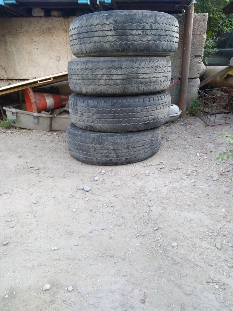 Продаётся срочна шины