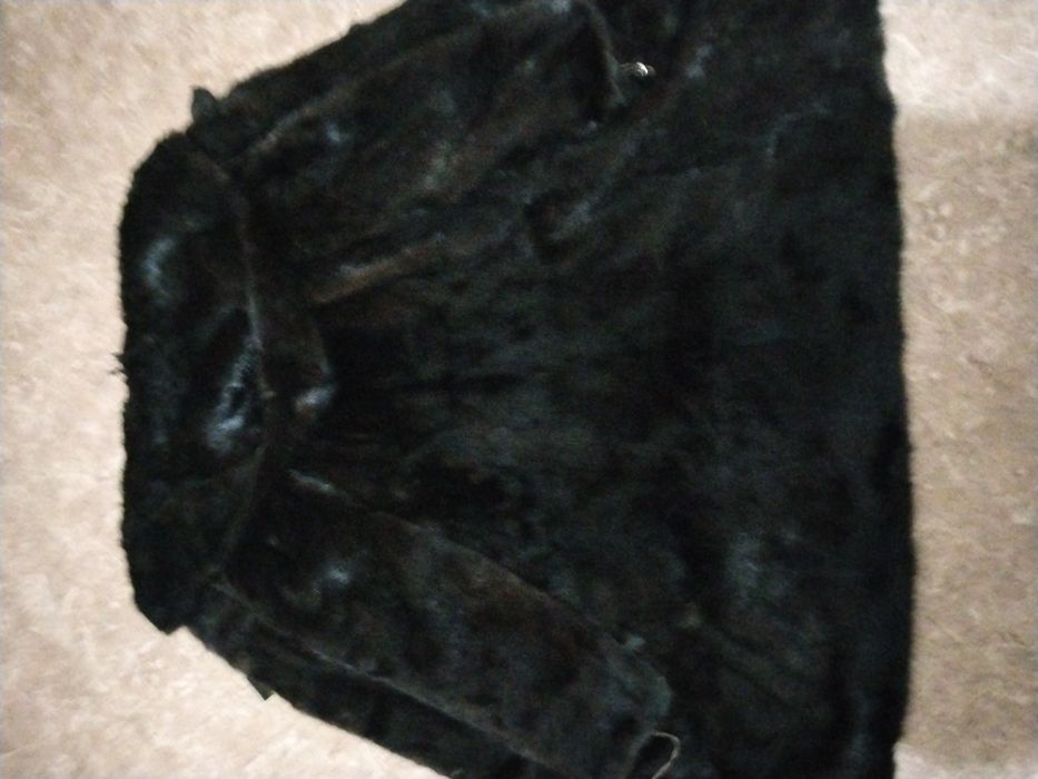 Продам шубу срочно