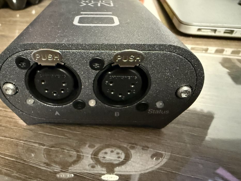 Obsidian DMX NX Interfata