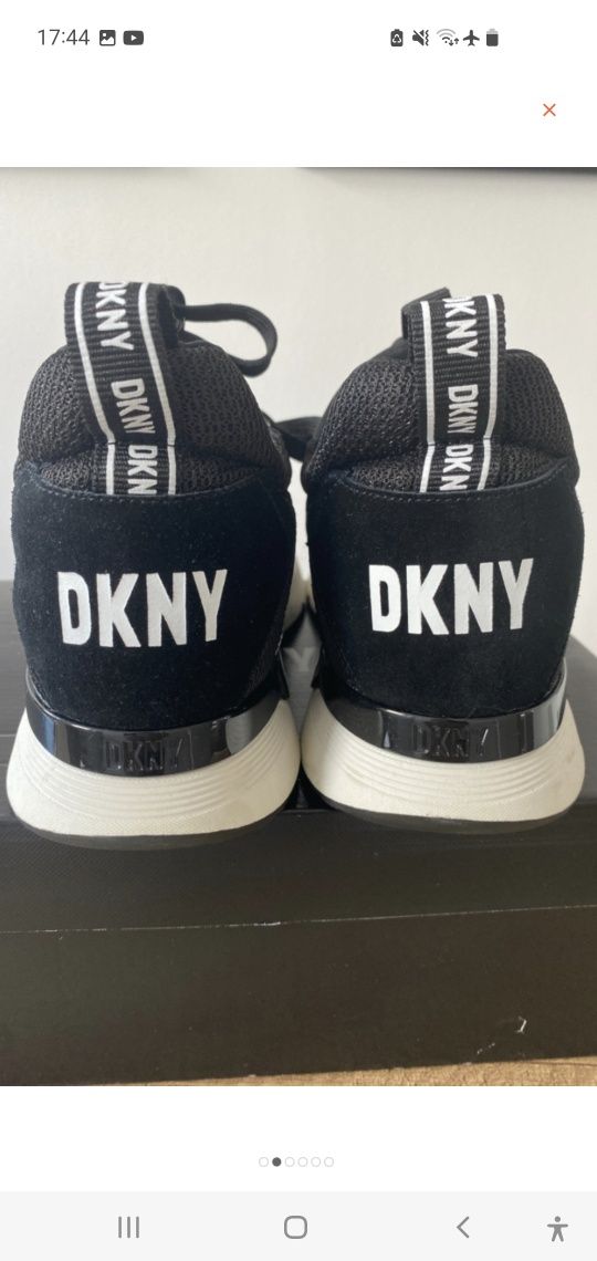 Adidasi, marca DKNY, nou nouti!