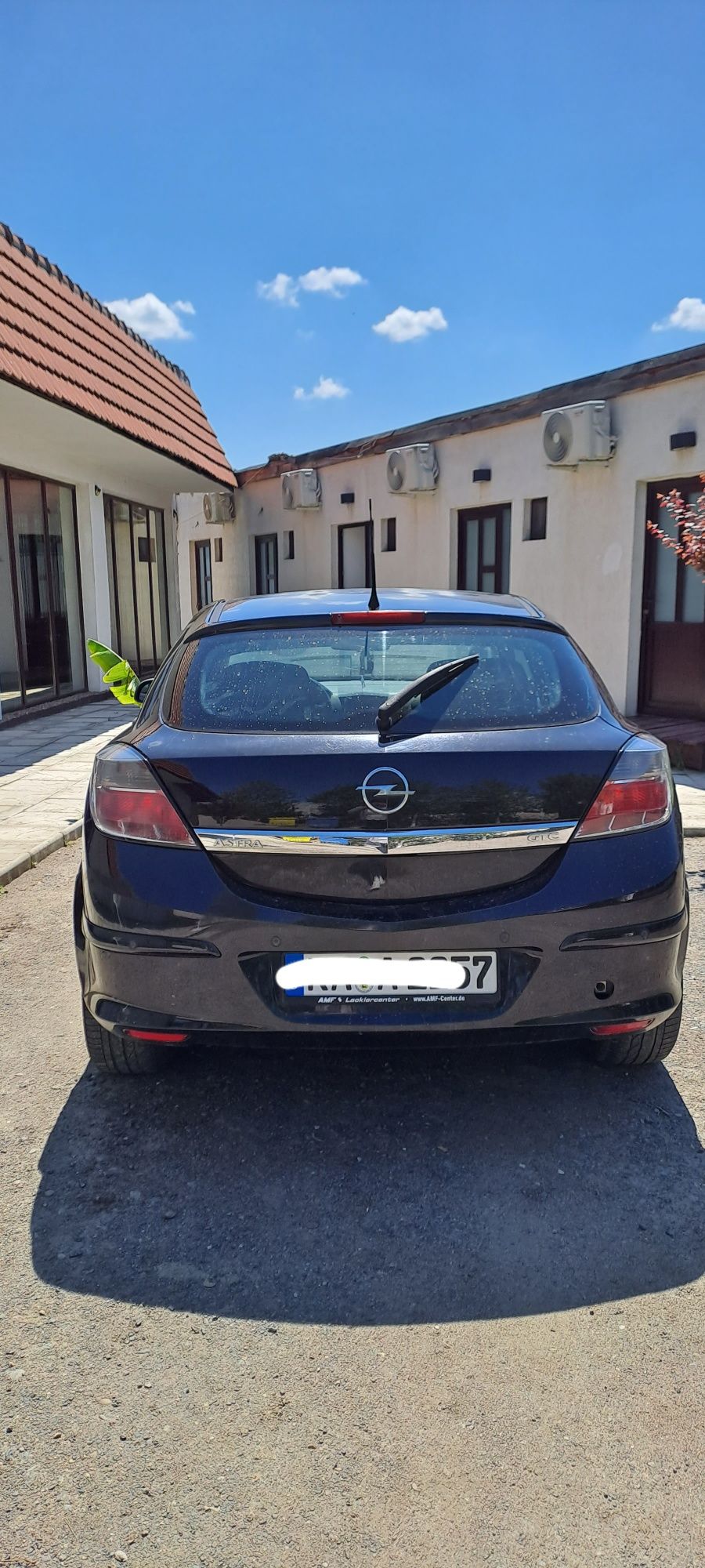 Opel Astra GTC 2 uși