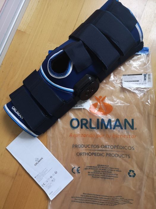 Orteza de genunchi ( genunchiera atela de imobilizare a genuchiului)