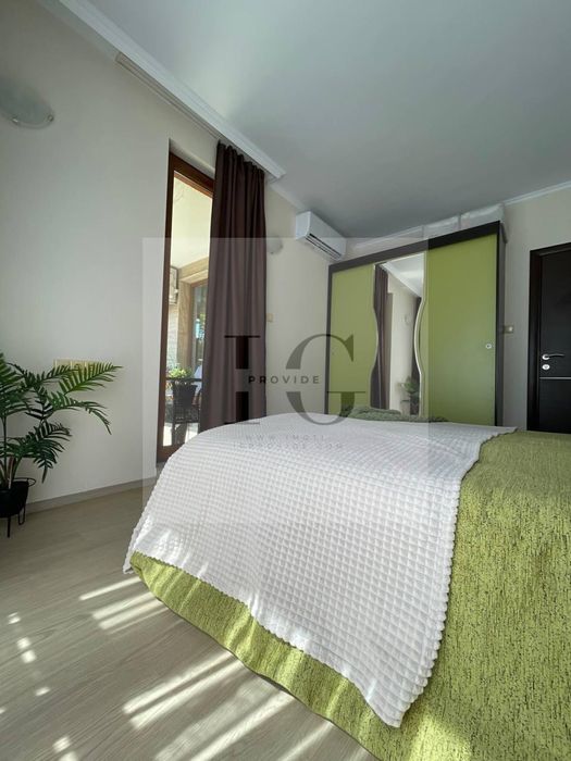 Продава се Тристаен апартамент в к.к. Слънчев бряг - 91 кв.м за 1429 €/кв.м - Снимка #2