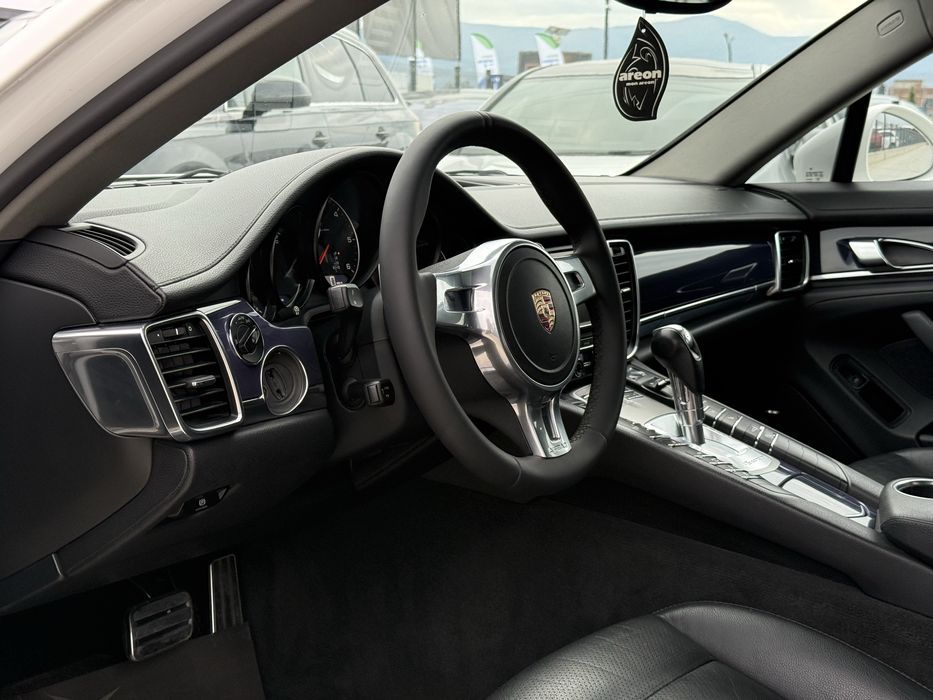 Porsche Panamera 3.0D* 2013г* Топ Състояние* 205.000КМ*