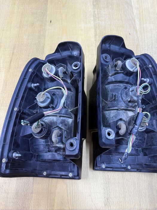 Продам задние фонари сюрф 185 4 руннер 185