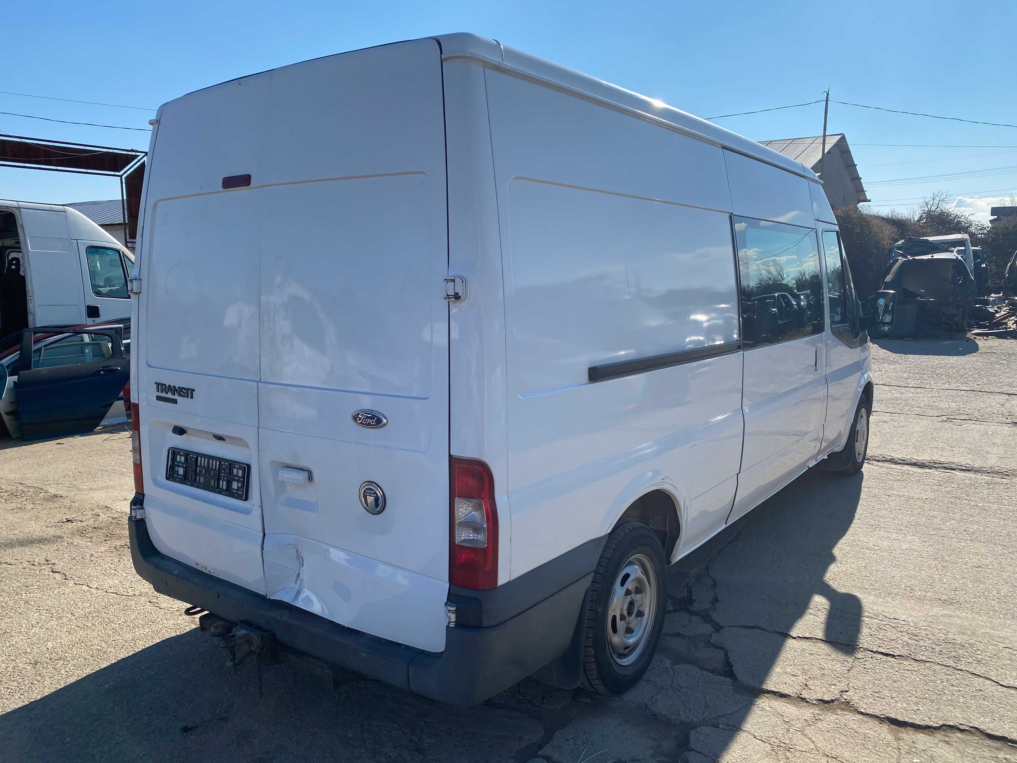 Dezmembrez FORD TRANSIT 2.2 TDCI 110 CP QVFA 2007 EURO 4
