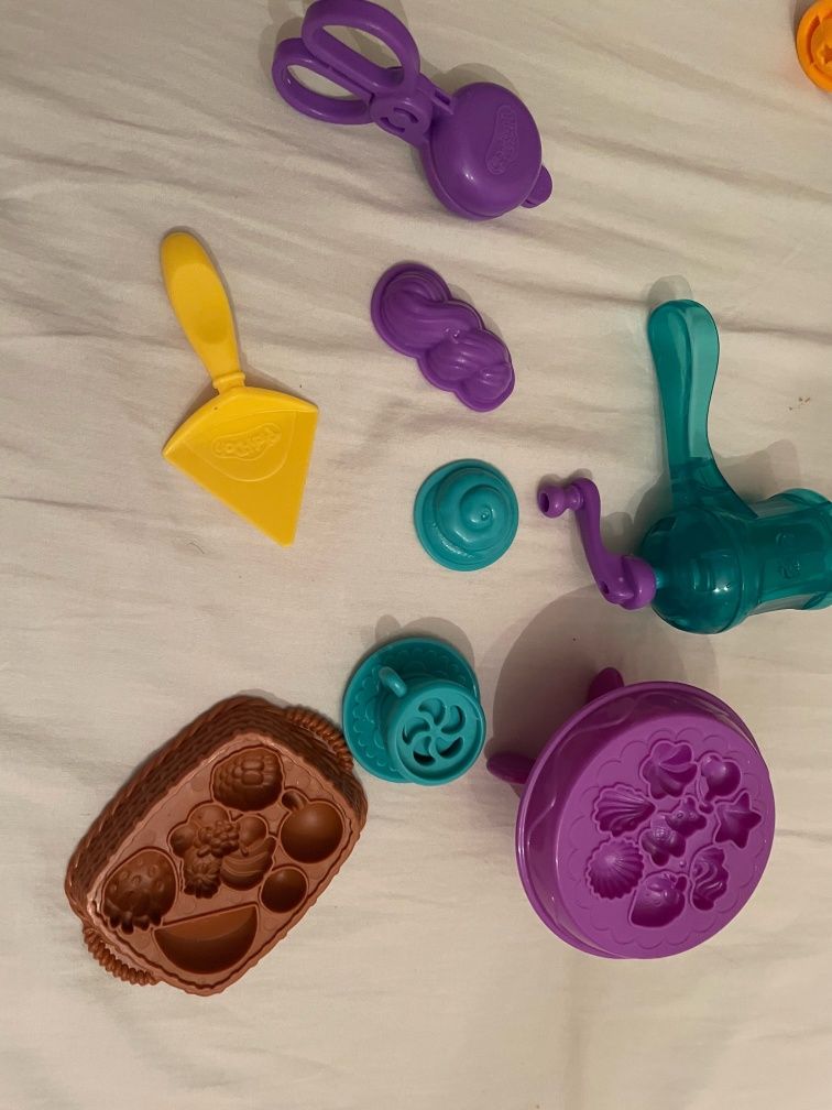 Play doh plastilina și forme