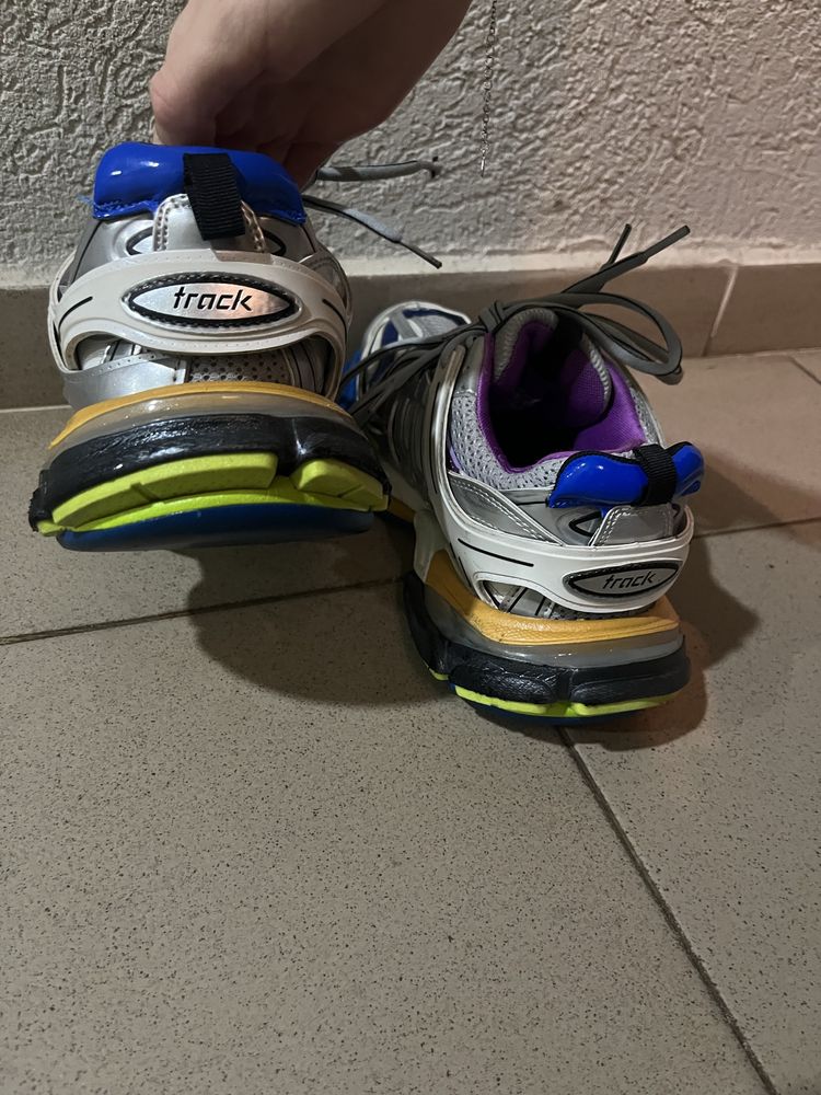 Обувки Balenciaga track