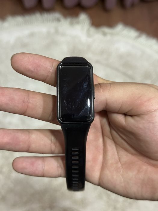 Умный браслет HONOR