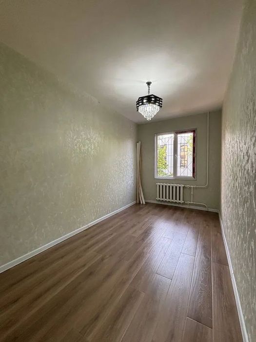 Квартира 2/2/4 
Юнусабад  6 квартал