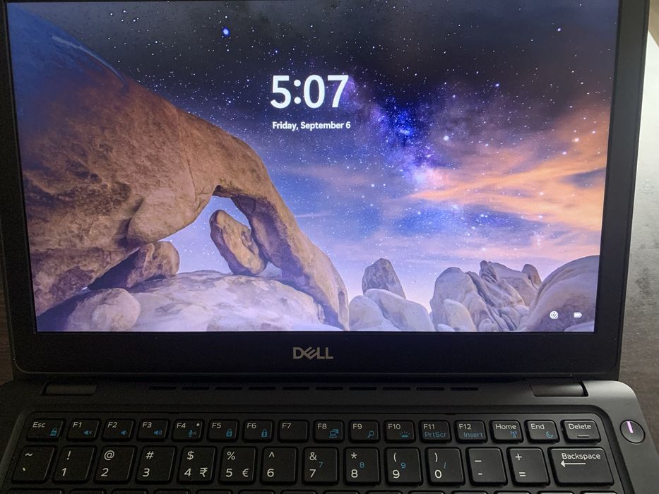 Vand laptop Dell