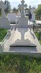 VAND 2 locuri de veci cimiturul Sfintii Voievozi,  Popesti Leordeni  .