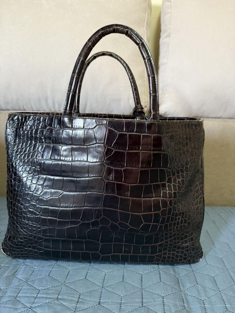 Дамска чанта Furla, кафяв шегрен, естествена кожа