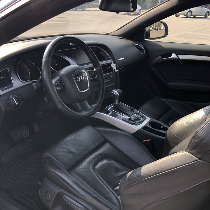 Продавам Audi A5