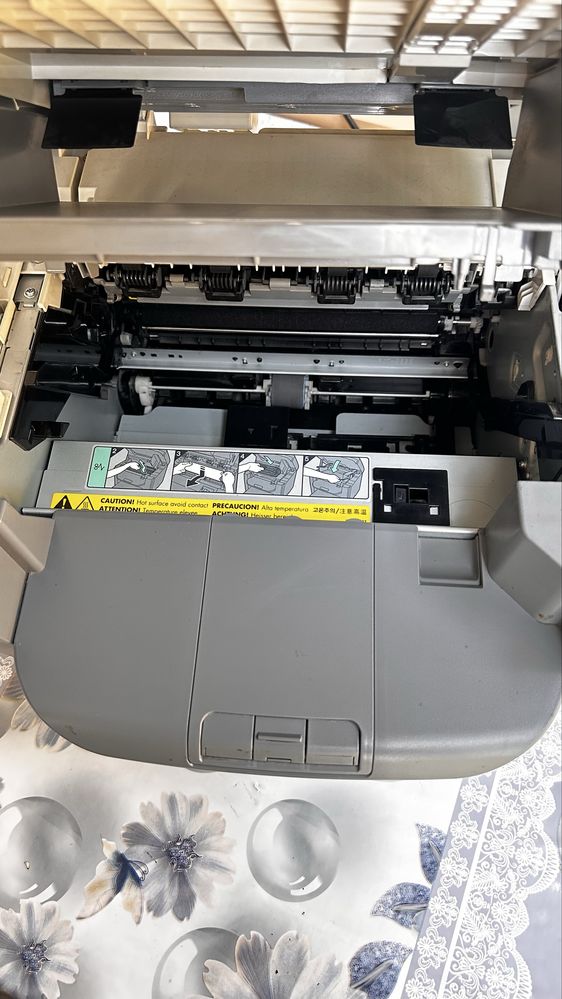 продам 4018 как новый Canon 4010 3 в 1  sotiladi kam ishlagan