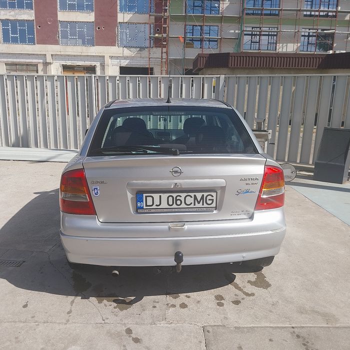 Vând Opel Astra G urgent preț negociabil mașina se afla în stare buna
