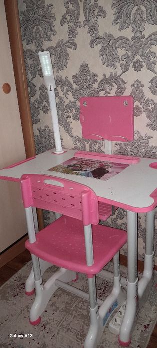 Растущая парта. Продам