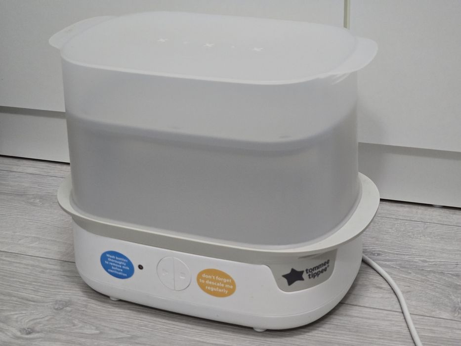 Sterilizator biberoane Tommee Tippee