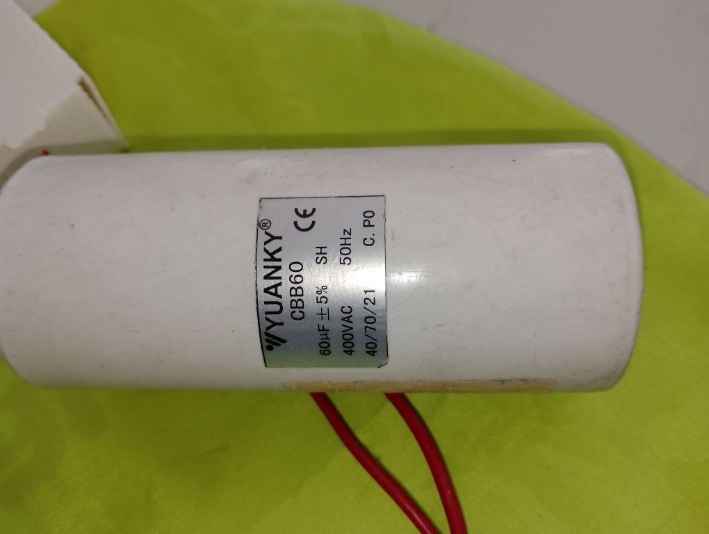 Condensator ,pornit motor