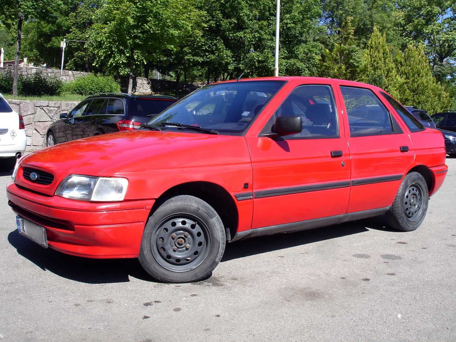 Ford Escort VI 1.6CL 16V (90Hp)